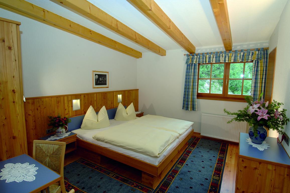Alpengasthof Lucknerhaus Hotel Kals-am Großglockner Buitenkant foto